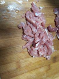 玉米面面条的做法步骤2