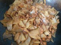 土豆片炒肉的做法步骤8